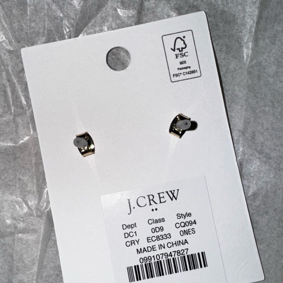 J. CREW Snowflake Stud Earrings, Brand New With Tag, GORGEOUS! - Picture 3 of 7